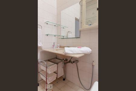 Casa de condomínio à venda com 430m², 4 quartos e 4 vagasBanheiro Suíte 1