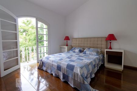 Casa de condomínio à venda com 430m², 4 quartos e 4 vagasSuíte 1