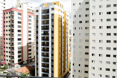 VISTA SALA de apartamento para alugar com 2 quartos, 62m² em Santa Teresinha, São Paulo