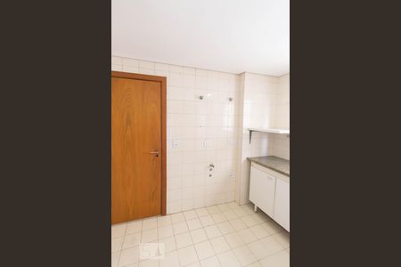 Apartamento à venda com 231m², 3 quartos e 2 vagasCozinha