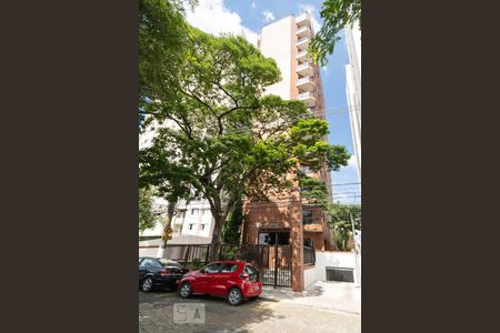 Apartamento à venda com 231m², 3 quartos e 2 vagasFachada