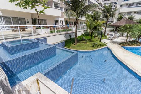 Apartamento à venda com 99m², 3 quartos e 2 vagasPiscina