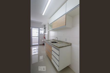 Apartamento à venda com 99m², 3 quartos e 2 vagasCozinha
