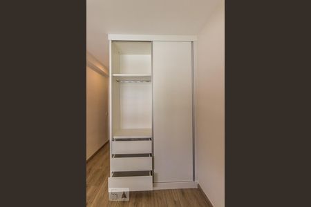 Apartamento à venda com 99m², 3 quartos e 2 vagasQuarto 1