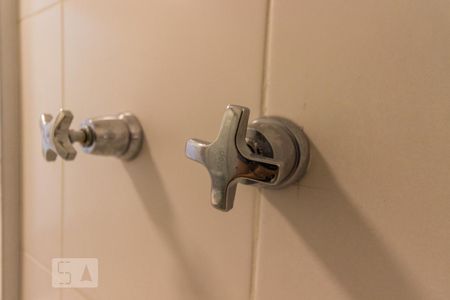 Apartamento à venda com 99m², 3 quartos e 2 vagasBanheiro 3 suíte