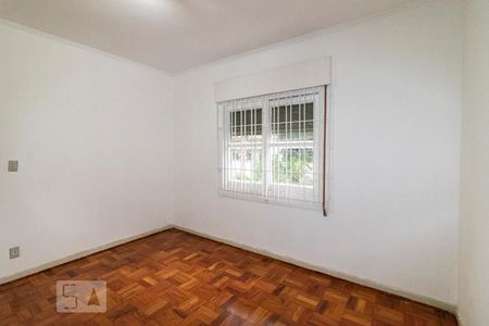 Casa à venda com 250m², 5 quartos e 2 vagas Casa à venda com 250m², 5 quartos e 2 vagasQuarto 1