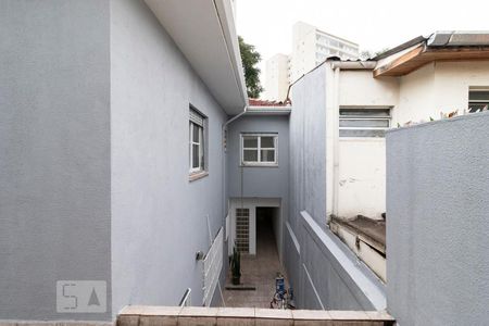 Casa à venda com 250m², 5 quartos e 2 vagas Casa à venda com 250m², 5 quartos e 2 vagasVista Quarto 3