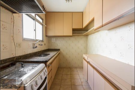 Apartamento à venda com 70m², 3 quartos e 1 vagaCozinha 