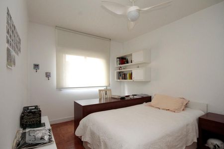 Apartamento à venda com 200m², 3 quartos e 1 vagaQuarto 2
