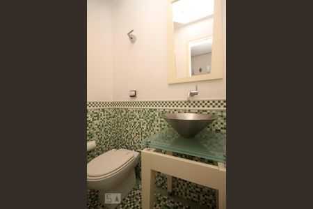 Apartamento à venda com 200m², 3 quartos e 1 vagaLavabo