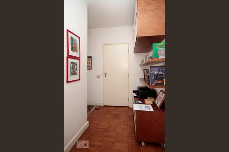 Apartamento à venda com 200m², 3 quartos e 1 vagaCorredor