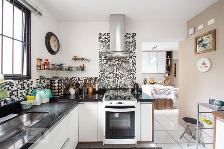 Apartamento à venda com 181m², 4 quartos e 3 vagasCozinha