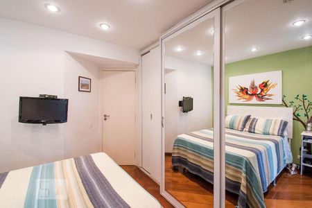 Apartamento à venda com 181m², 4 quartos e 3 vagasSuíte 2