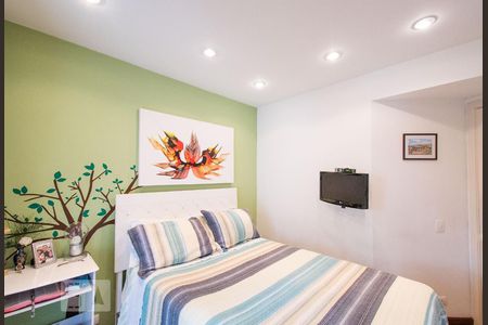 Apartamento à venda com 181m², 4 quartos e 3 vagasSuíte 2