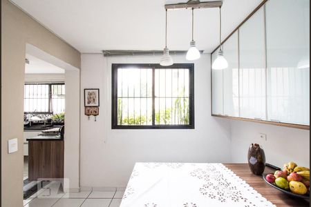 Apartamento à venda com 181m², 4 quartos e 3 vagasCopa