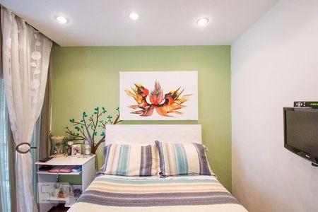 Apartamento à venda com 181m², 4 quartos e 3 vagasSuíte 2