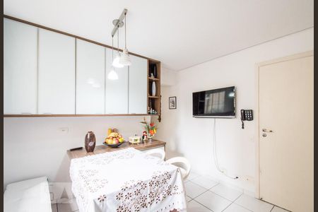 Apartamento à venda com 181m², 4 quartos e 3 vagasCopa