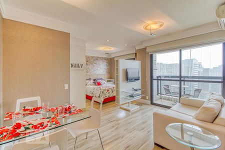 Sala de kitnet/studio à venda com 1 quarto, 60m² em Vila Nova Conceição, São Paulo