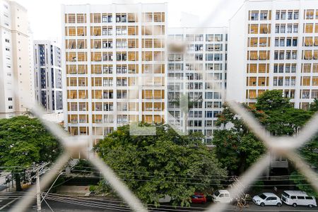 varanda vista de apartamento para alugar com 2 quartos, 68m² em Vila Morumbi, São Paulo