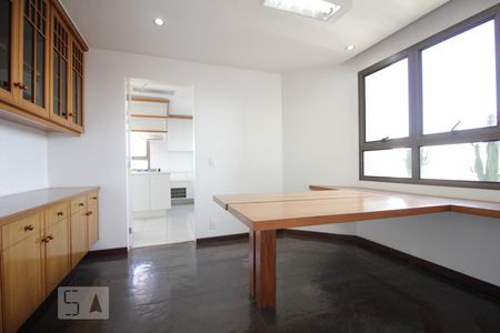 Apartamento à venda com 350m², 6 quartos e 5 vagasCopa