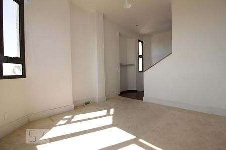 Apartamento à venda com 350m², 6 quartos e 5 vagasSala
