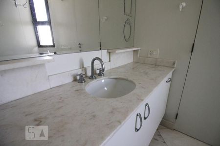 Apartamento à venda com 350m², 6 quartos e 5 vagasPia