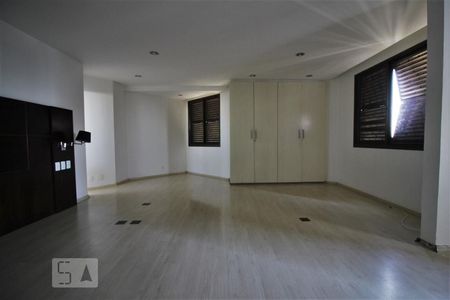 Apartamento à venda com 350m², 6 quartos e 5 vagasSuíte 3