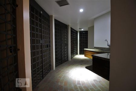 Apartamento à venda com 350m², 6 quartos e 5 vagasAdega climatizada