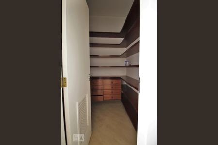 Apartamento à venda com 350m², 6 quartos e 5 vagasSala