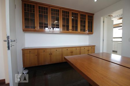 Apartamento à venda com 350m², 6 quartos e 5 vagasCopa