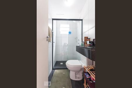 Banheiro de apartamento para alugar com 2 quartos, 50m² em Parque Jambeiro, Campinas