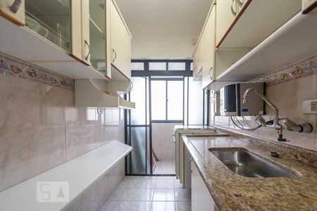 Apartamento para alugar com 82m², 2 quartos e 3 vagasCozinha