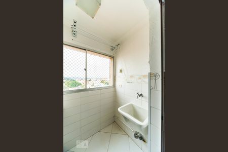 Apartamento à venda com 56m², 2 quartos e 1 vaga Apartamento à venda com 56m², 2 quartos e 1 vagaÁrea de Serviço