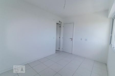 Quarto 01 (Suíte) de apartamento para alugar com 2 quartos, 67m² em Jacarepaguá, Rio de Janeiro