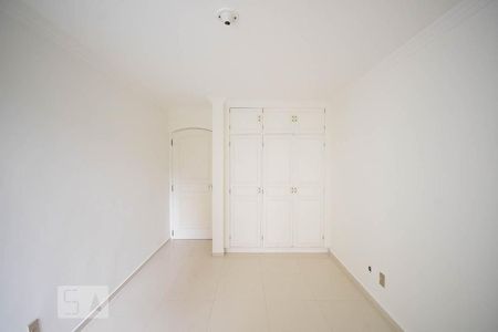 Apartamento à venda com 180m², 4 quartos e sem vagaQuarto 3