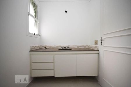 Apartamento à venda com 180m², 4 quartos e sem vagaBanheiro suíte