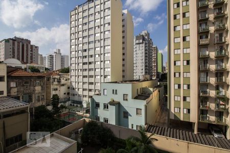 Varanda vista de apartamento à venda com 1 quarto, 39m² em Pinheiros, São Paulo
