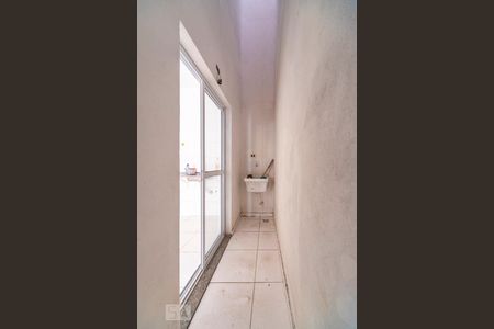 Casa de condomínio à venda com 100m², 3 quartos e 2 vagasÁrea de Serviço