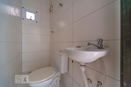 Casa de condomínio à venda com 100m², 3 quartos e 2 vagasBanheiro 