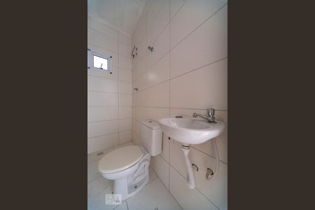 Casa de condomínio à venda com 100m², 3 quartos e 2 vagasBanheiro 