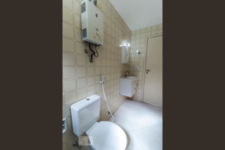 Banheiro de apartamento para alugar com 1 quarto, 56m² em Freguesia (jacarepaguá), Rio de Janeiro