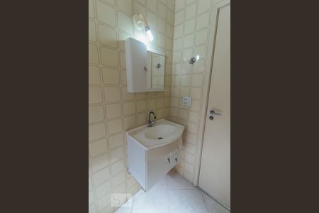 Banheiro de apartamento para alugar com 1 quarto, 56m² em Freguesia (jacarepaguá), Rio de Janeiro