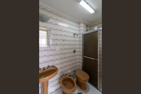 Banheiro de apartamento à venda com 1 quarto, 60m² em Vila Congonhas, São Paulo