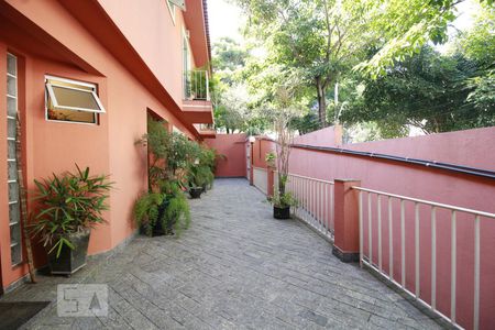 Casa de condomínio à venda com 150m², 3 quartos e 2 vagasÁrea comum