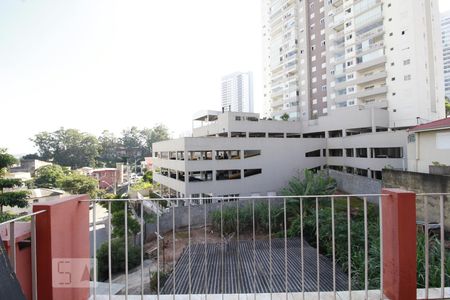 Casa de condomínio à venda com 150m², 3 quartos e 2 vagasVista do quarto 1