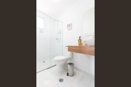 Apartamento para alugar com 62m², 2 quartos e 1 vagaBanheiro da suíte