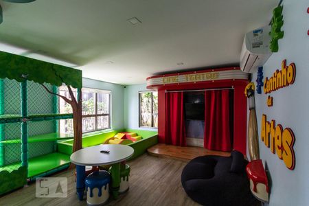Studio para alugar com 70m², 1 quarto e 1 vagaESpaço Kids