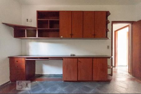 Casa à venda com 204m², 3 quartos e 3 vagas Casa à venda com 204m², 3 quartos e 3 vagasQuarto 3