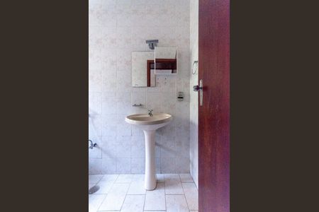 Casa à venda com 204m², 3 quartos e 3 vagas Casa à venda com 204m², 3 quartos e 3 vagasQuarto Suíte 1 - Banheiro