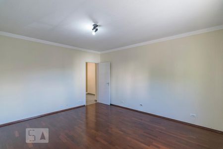 Casa à venda com 270m², 3 quartos e 4 vagasQuarto 2